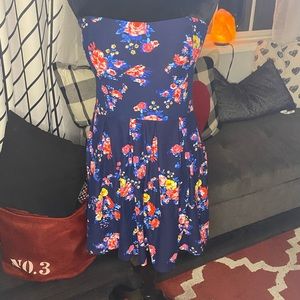 Strapless juniors tube dress size L